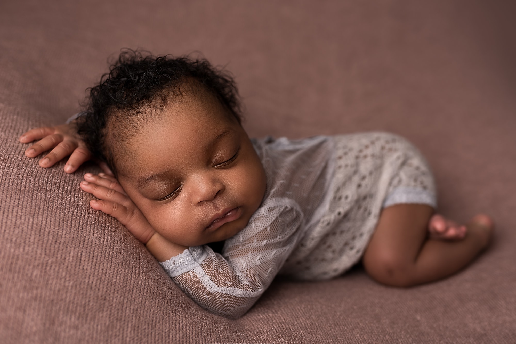 J-Williams Photography Newborn Photographer in Birmingham Newborn Baby Photography