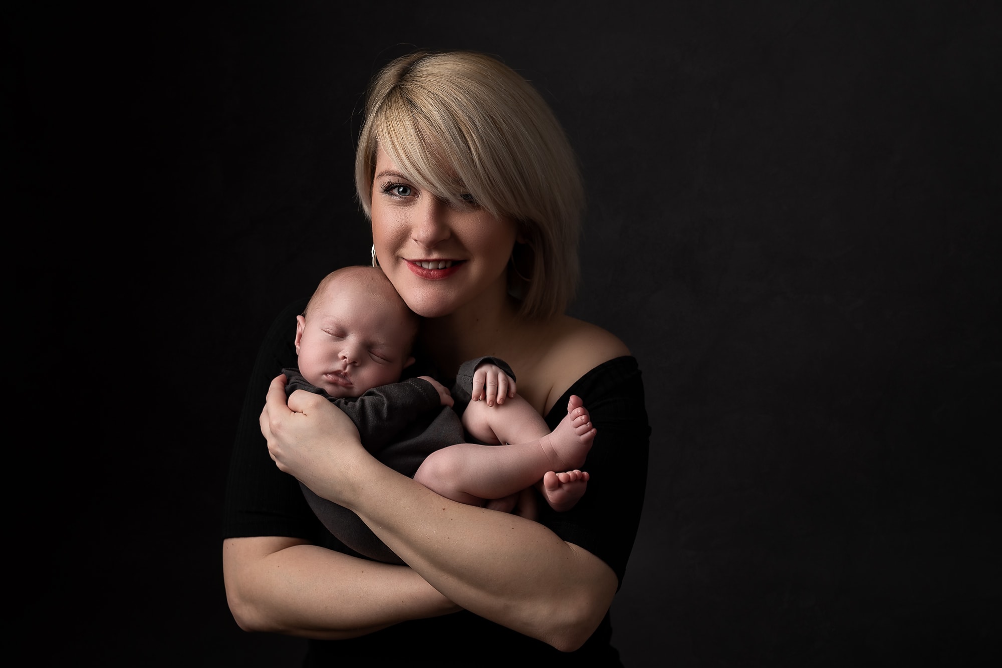 Newborn and Family Photography Mum and Baby Tianna J-Williams Photography
