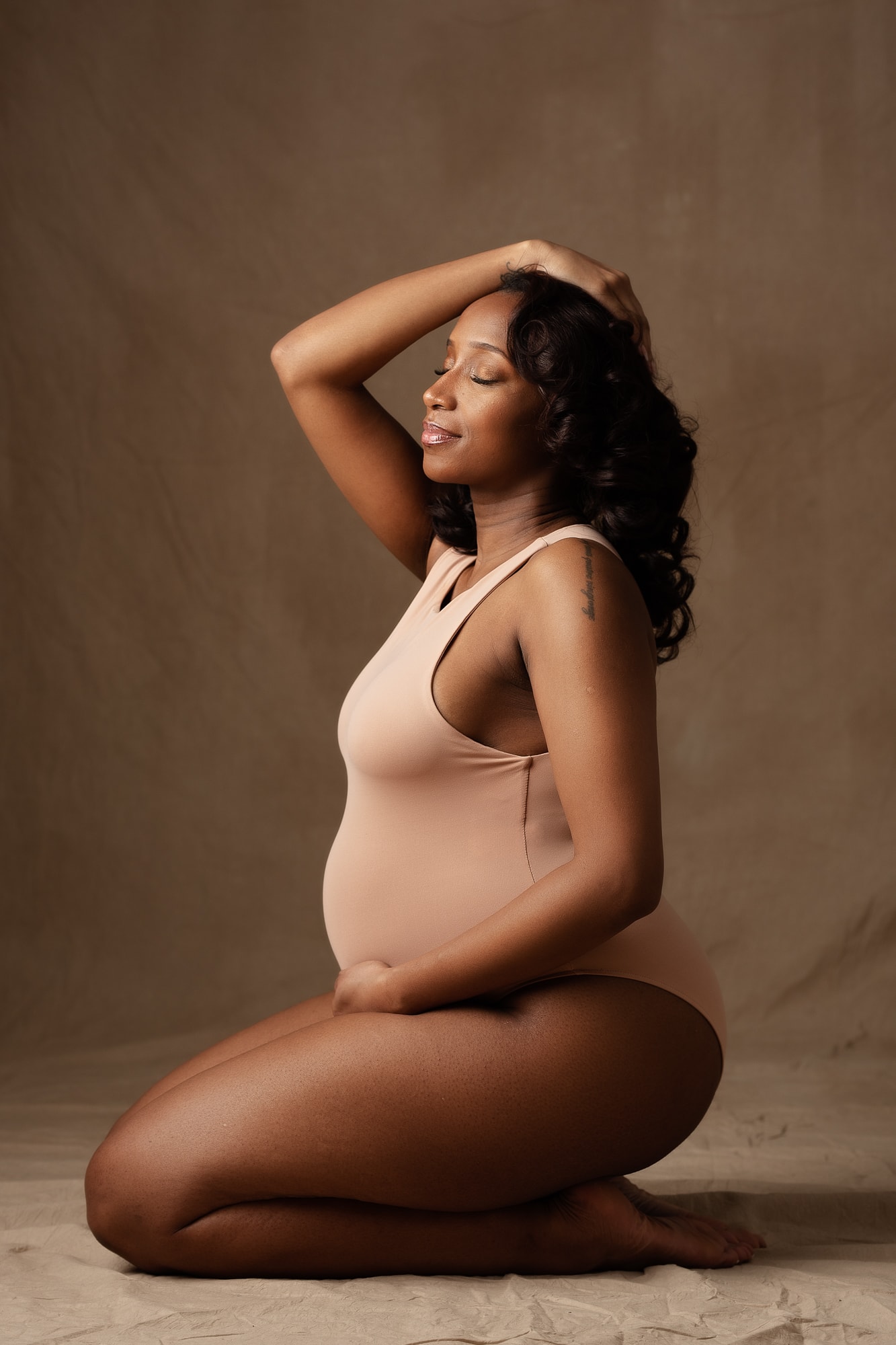 Birmingham Maternity Photographer Luxury December 2020 3