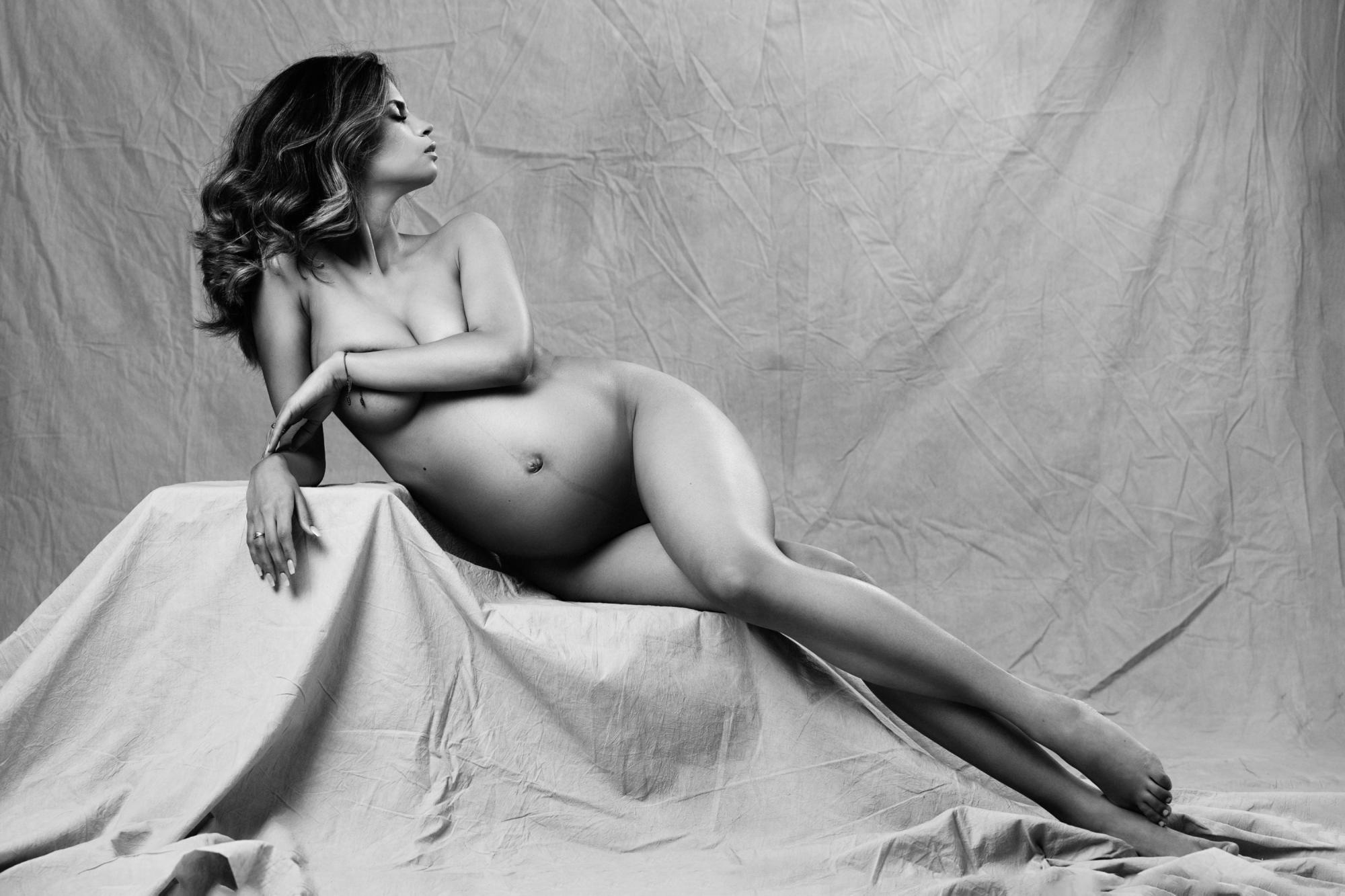 Nude Maternity Fashion Styled in Birmingham Tianna J-Williams Photography