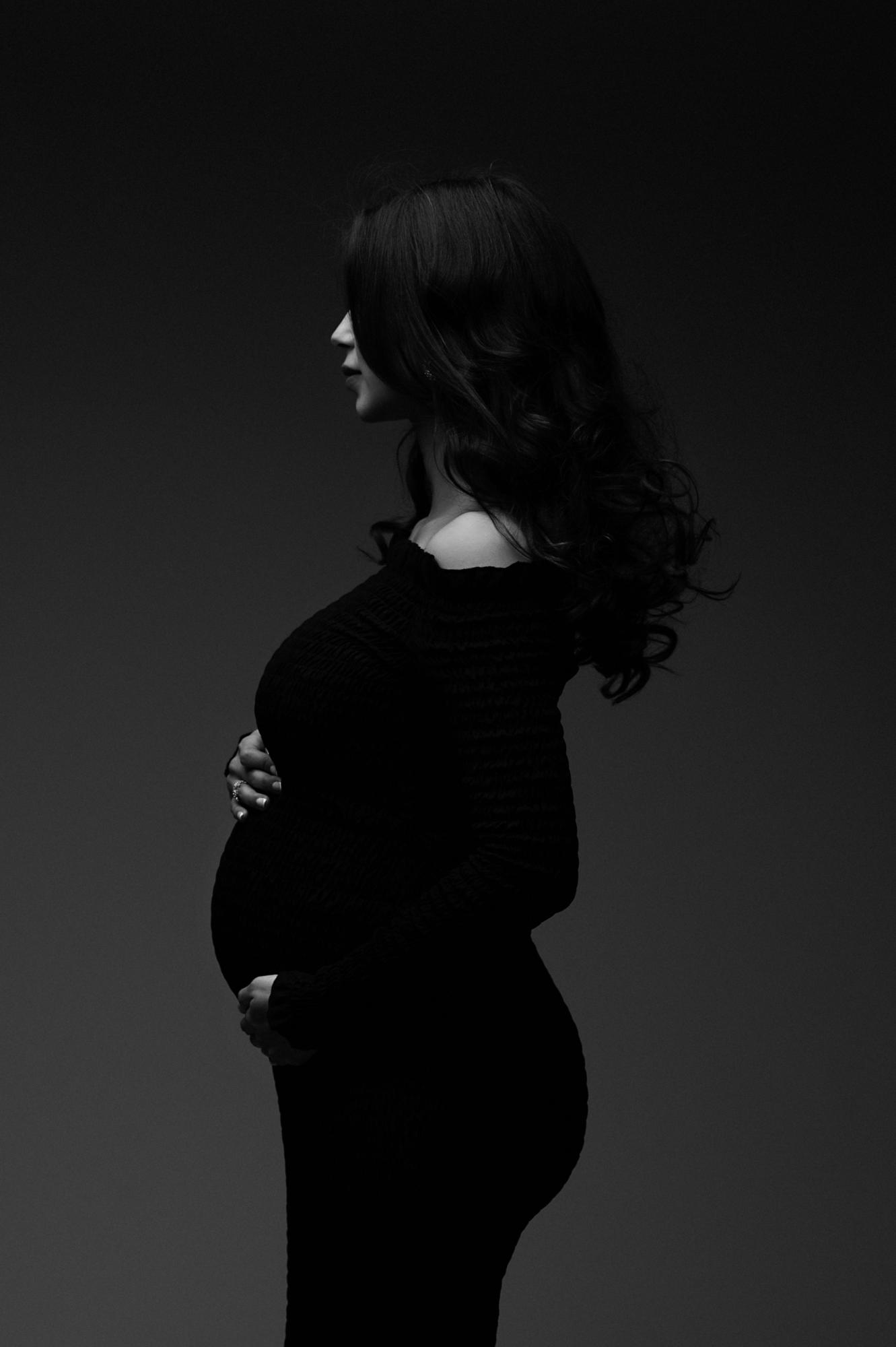 Modest Maternity Photoshoot Muslim Women Tianna J-Williams Photography