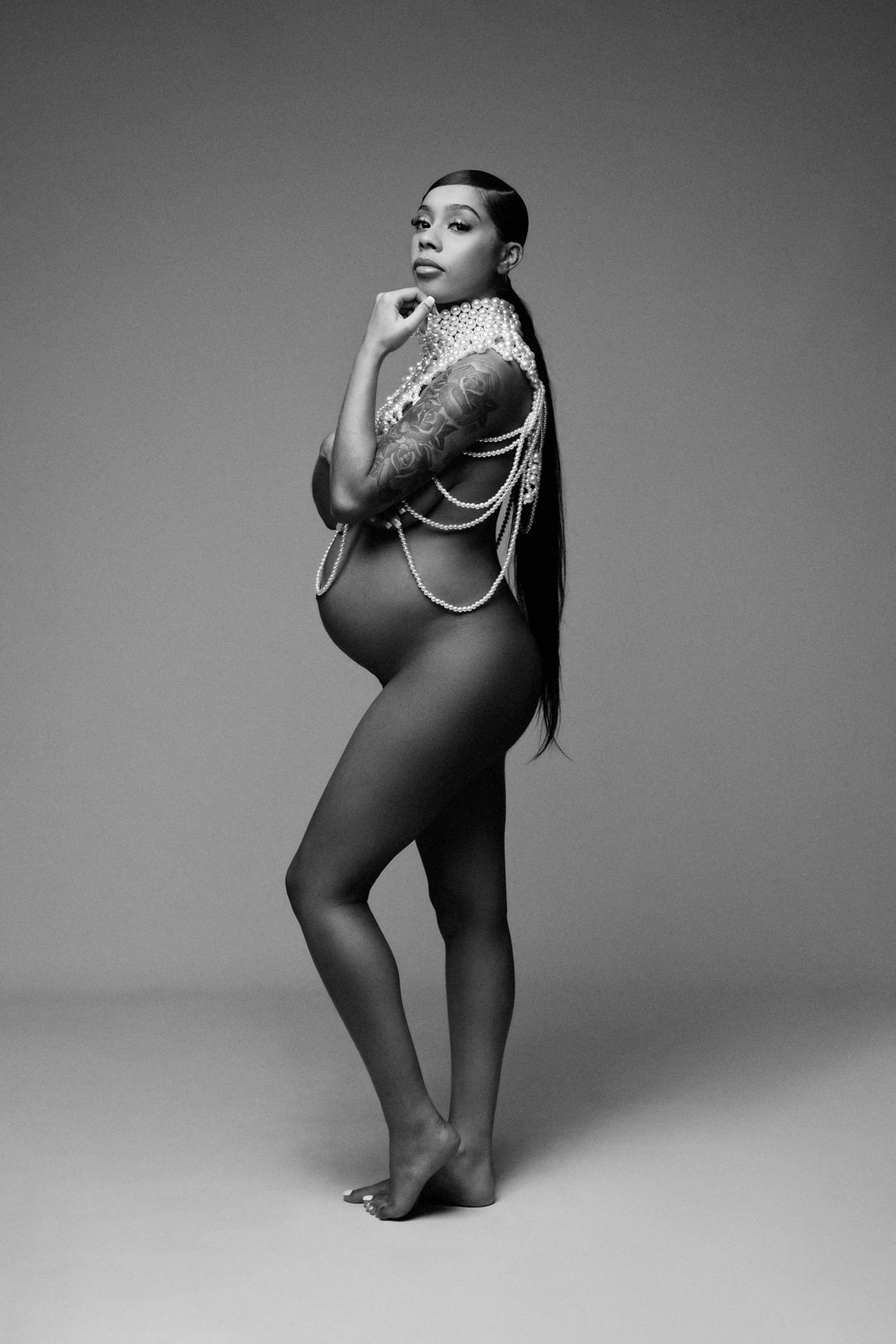 Artistic nude maternity photography Birmingham, best maternity photoshoot