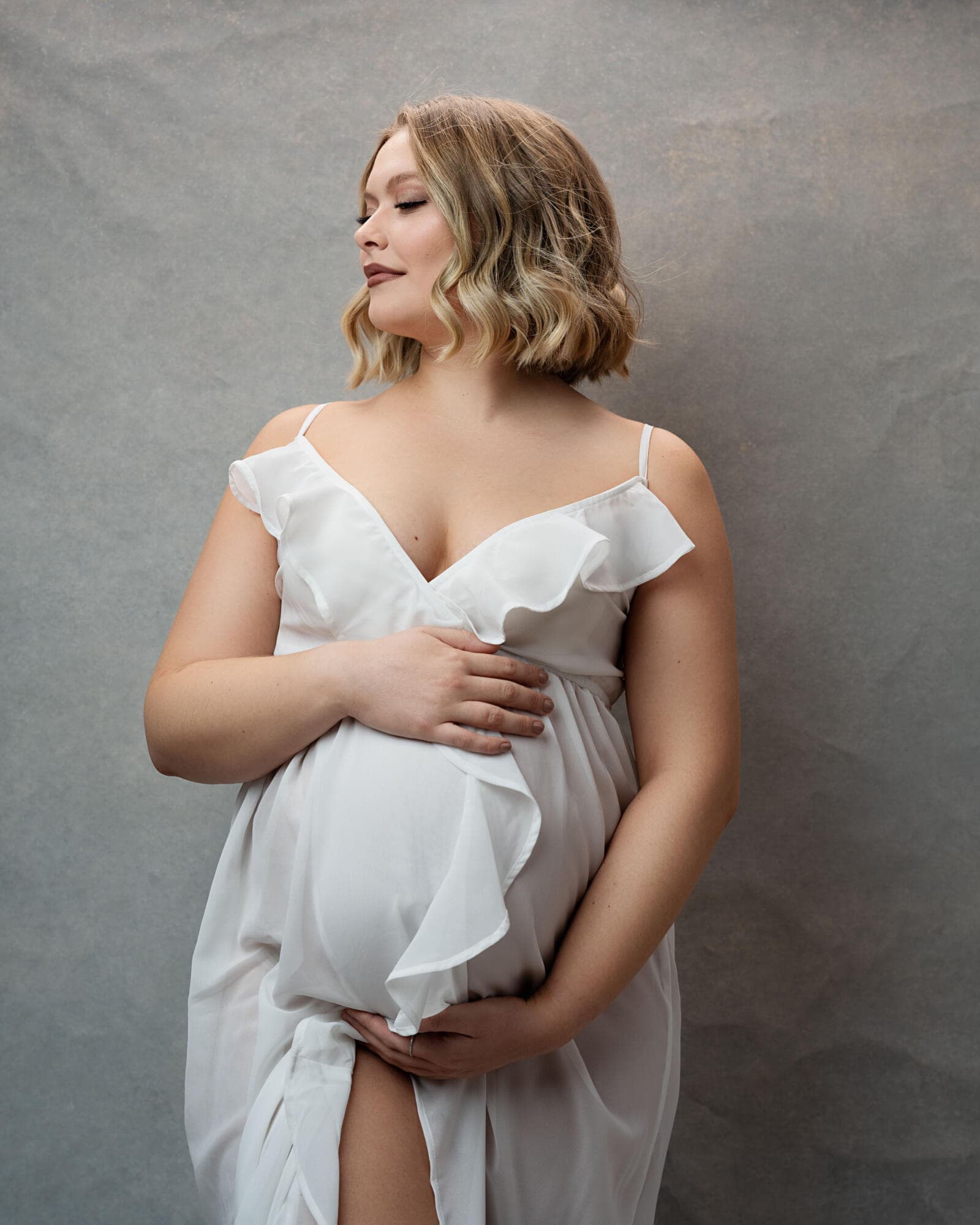 Maternity Photoshoot in Birmingham, Pregnancy, Stylish, Maternity Session
