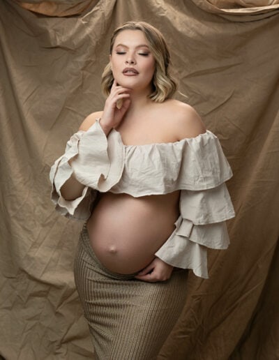 Stylish Maternity photoshoot, Artistic maternity photography Tianna J-Williams Photography