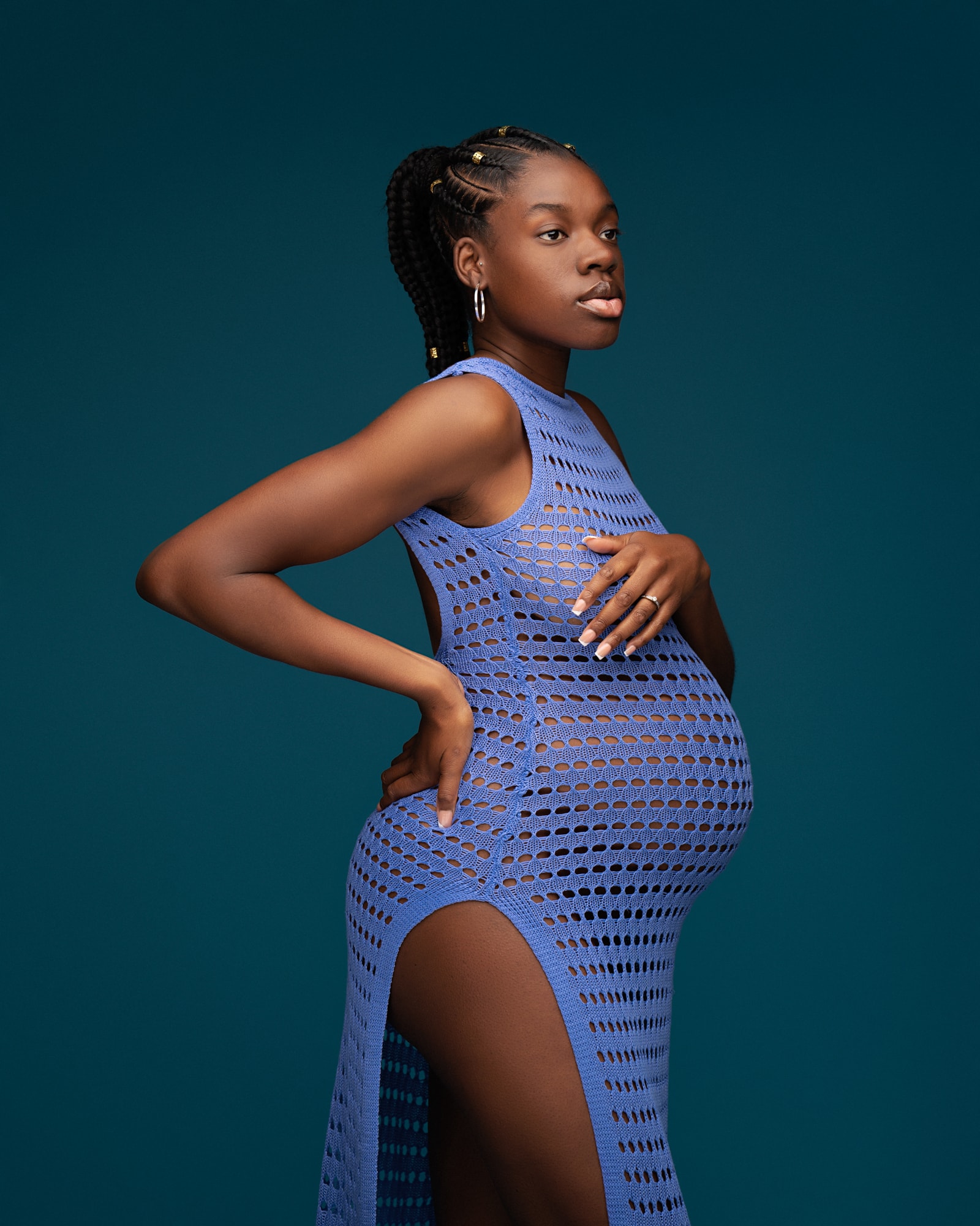 Colourful photoshoot, bold colours, Birmingham based photographer, birmingham photography, pregnancy shoot, bump to baby session