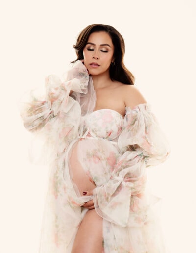 Maternity Dress Photoshoot in Birmingham 2024 Due Date